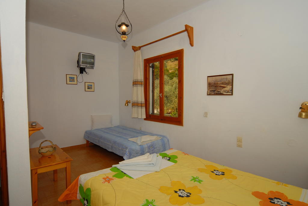 Villa Zaharo And Lilian Apartments Τρούλος Εξωτερικό φωτογραφία